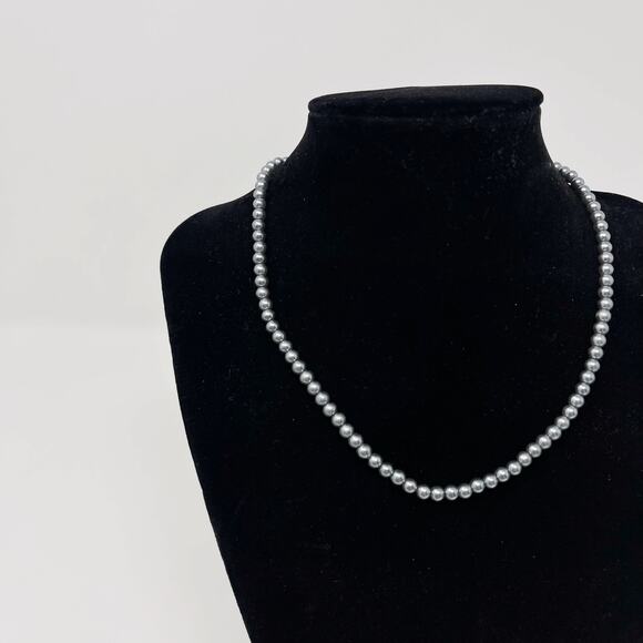 Mini Pearl Beaded Necklace Blue Gray Dainty Feminine Fashion Freshwater - Picture 3 of 8